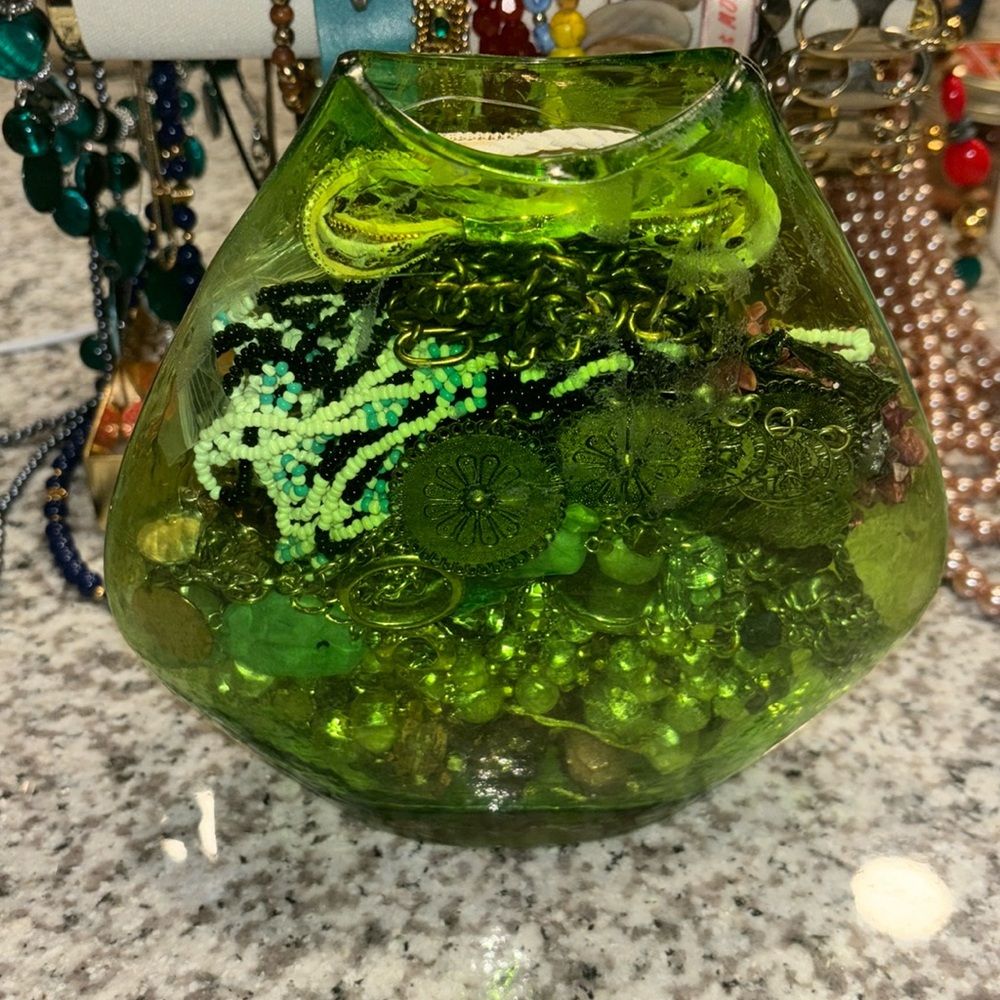 Mystery Craft Jewelry Jar